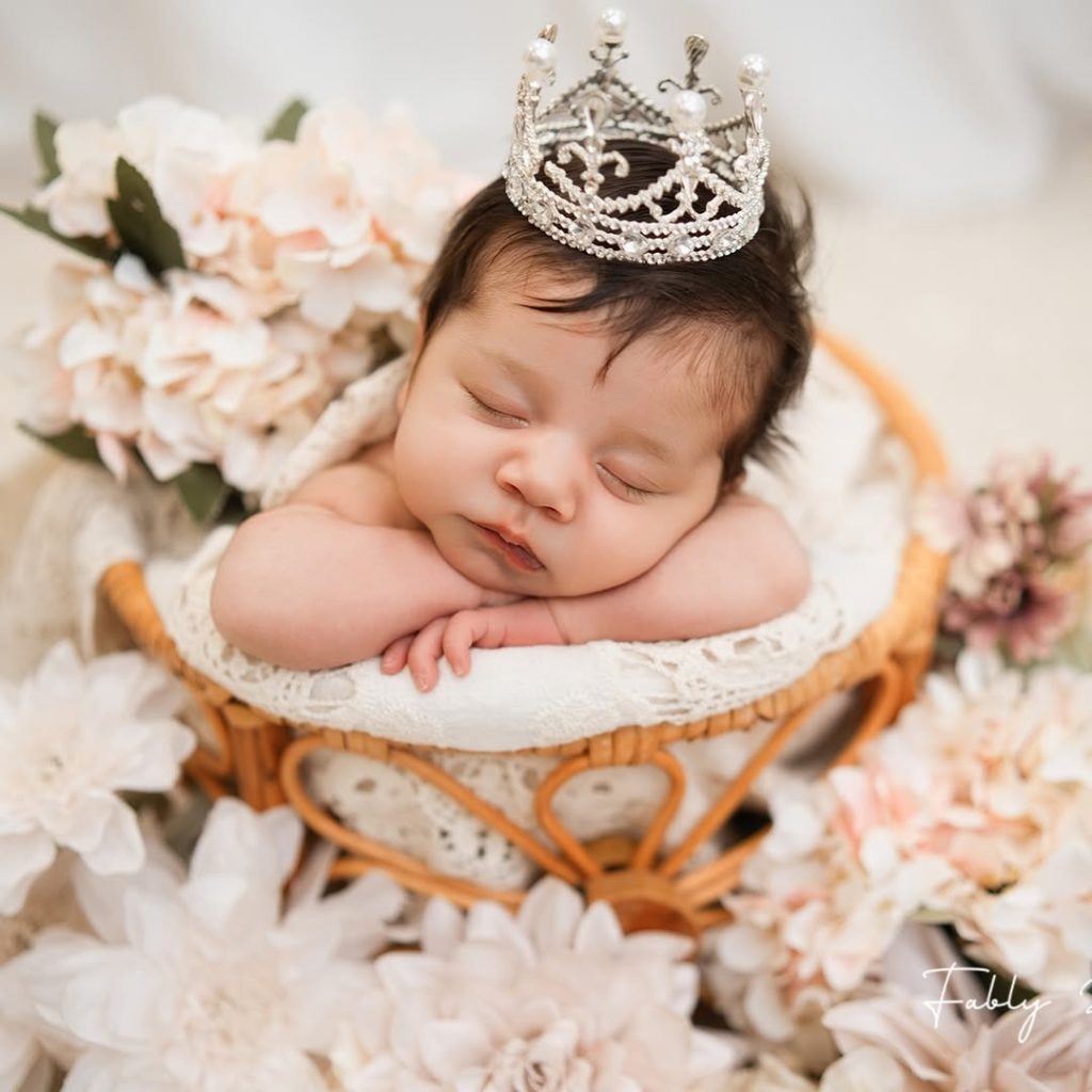 Newborn Photoshoots